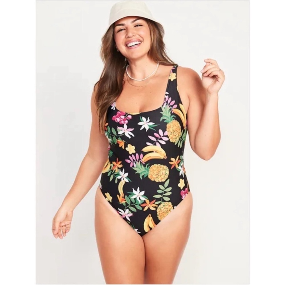 NWOT Old Navy scoop neck fruit one piece swim 4X